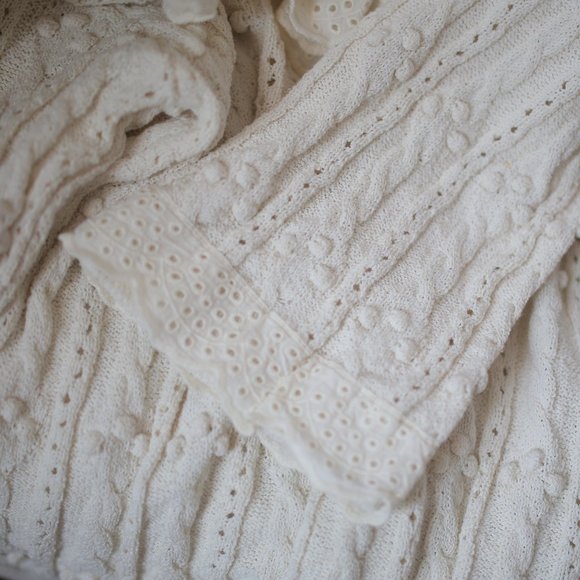 NWT Ruffled Knit Sweater. - Picture 10 of 11
